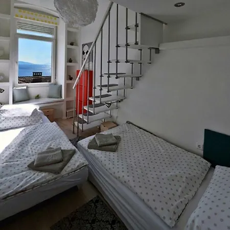 Apartment Aurora Rijeka