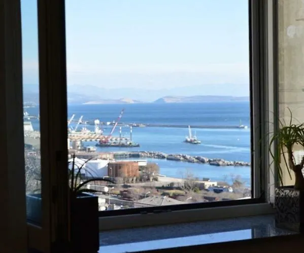 Aurora Apartament
